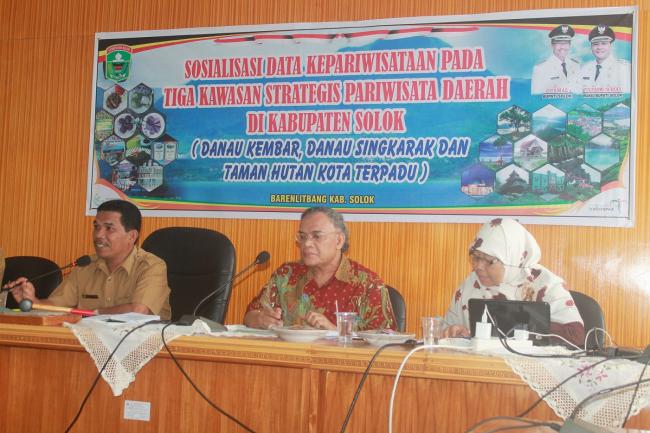32FGD I Penyusunan Kajian Pertumbuhan Ekonomi Wilayah (FEW) Kabupaten Solok.JPG
